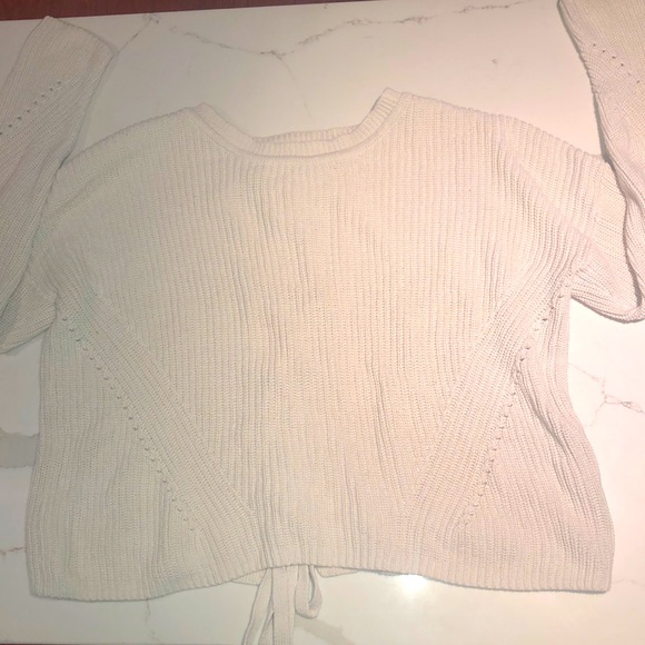 Knit sweater - Picture 1 of 2